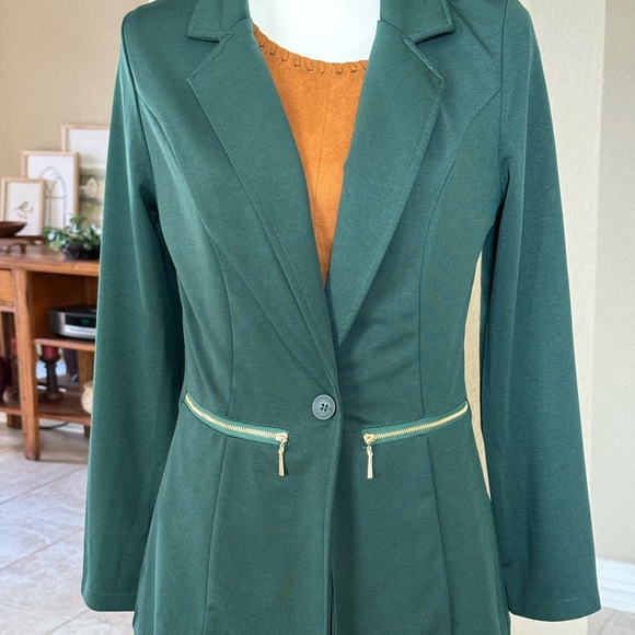NWT Genhoo Forest Green Sz Sm Blazer pit-pit 19” shoulder - hem 27” - Picture 4 of 4
